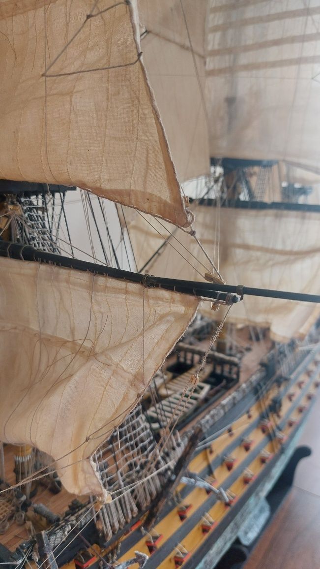 HMS Victory 1:84