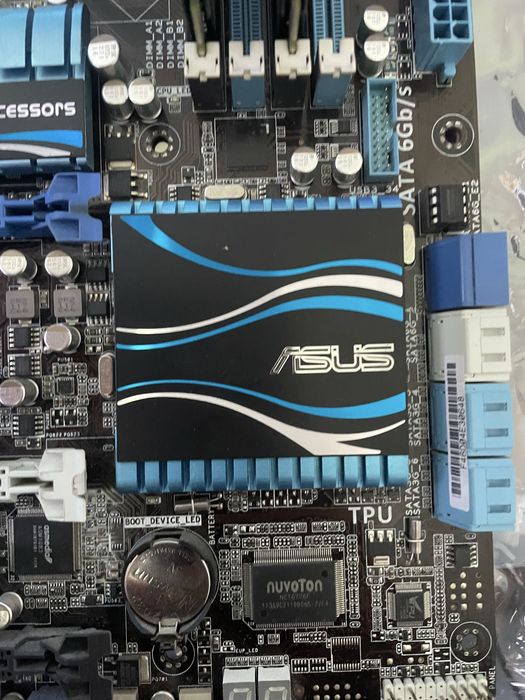 Zestaw: Intel i7‑3770 + byAsus P8P67 Deluxe + 16 GB RAM DDR3 1866 MHz