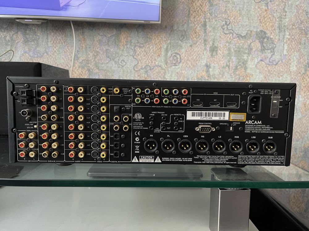 Предусилитель - процессор ARCAM  АVP -700