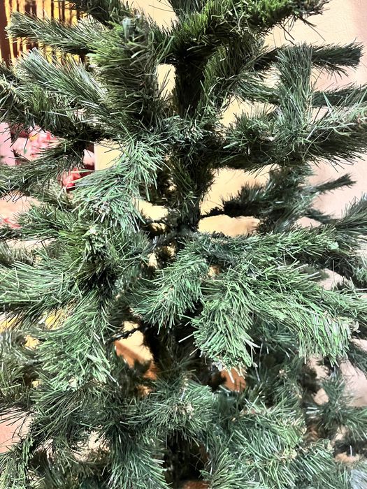 Штучна ялинка. 1,8 метри