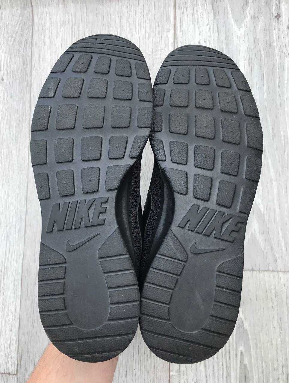 Кросівки Nike Tanjun DJ6258-001 новенькі