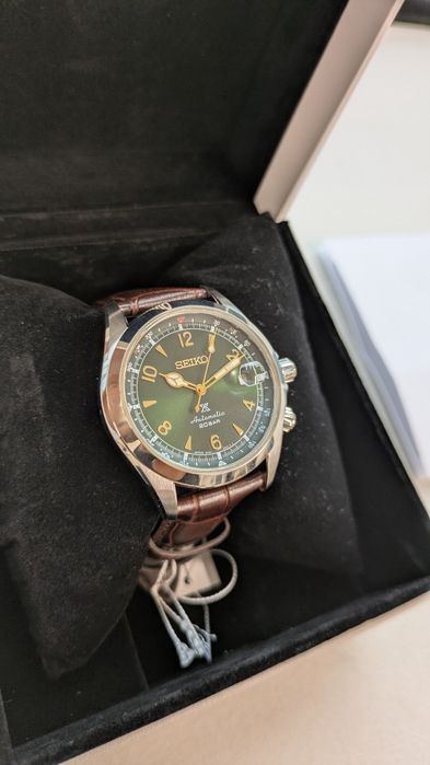 Seiko Prospex Alpinist SPB121J1