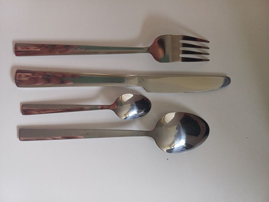 Sztućce Ambition 2 komplety model Dark lub Alex