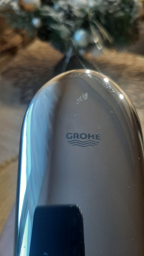 Змішувач Grohe сенсорний