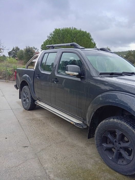 Nissan Navara linda em excelente estado