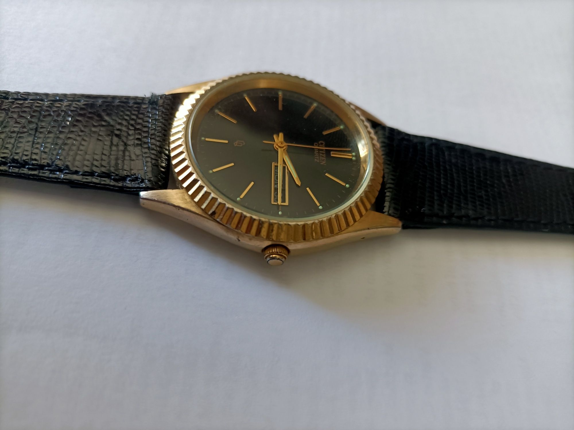 Relógio Citizen quartz com calendário