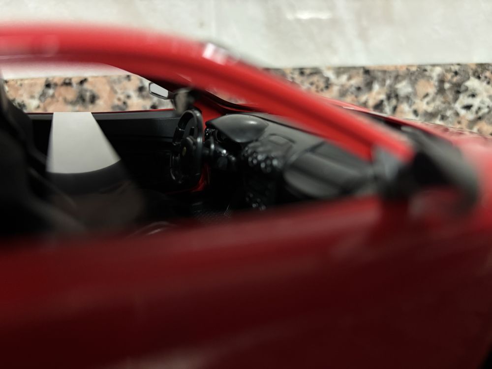 Ferrari 430 Scuderia 1:18 Hot Wheels