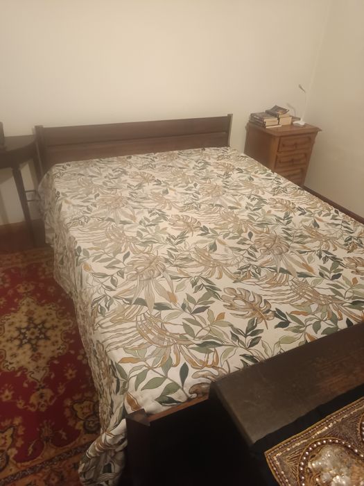 Cama casal madeira maciça + colchão