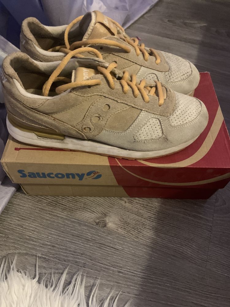 Продам Кроссовки Saucony