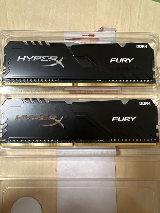 Оперативна пам’ять HyperX 16 GB DDR4 2400 MHz Fury RGB Black