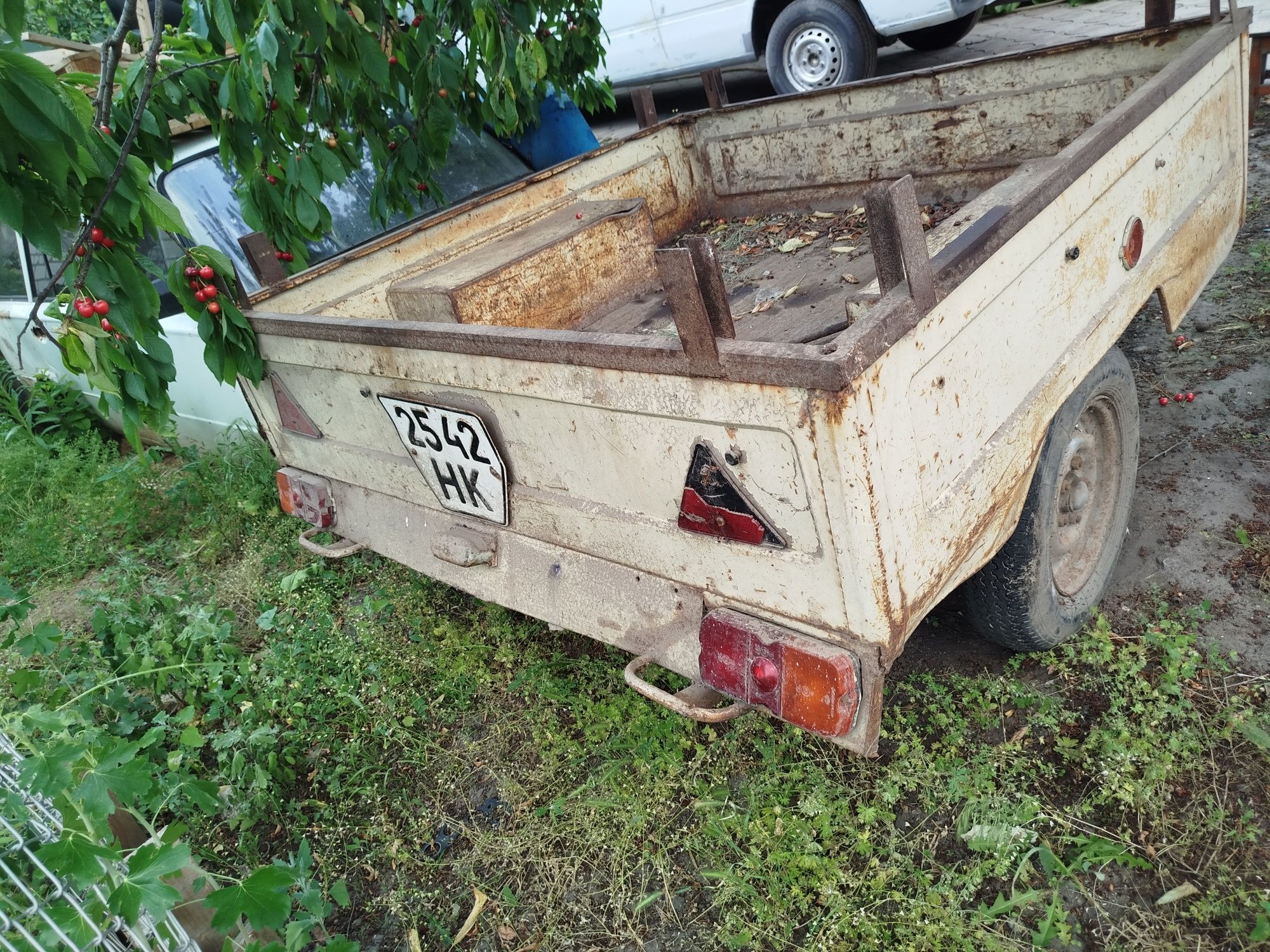 Продам прицеп !!