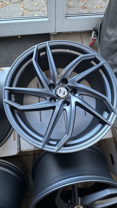 BMW 20 cali nowe szary mat  F30 F10