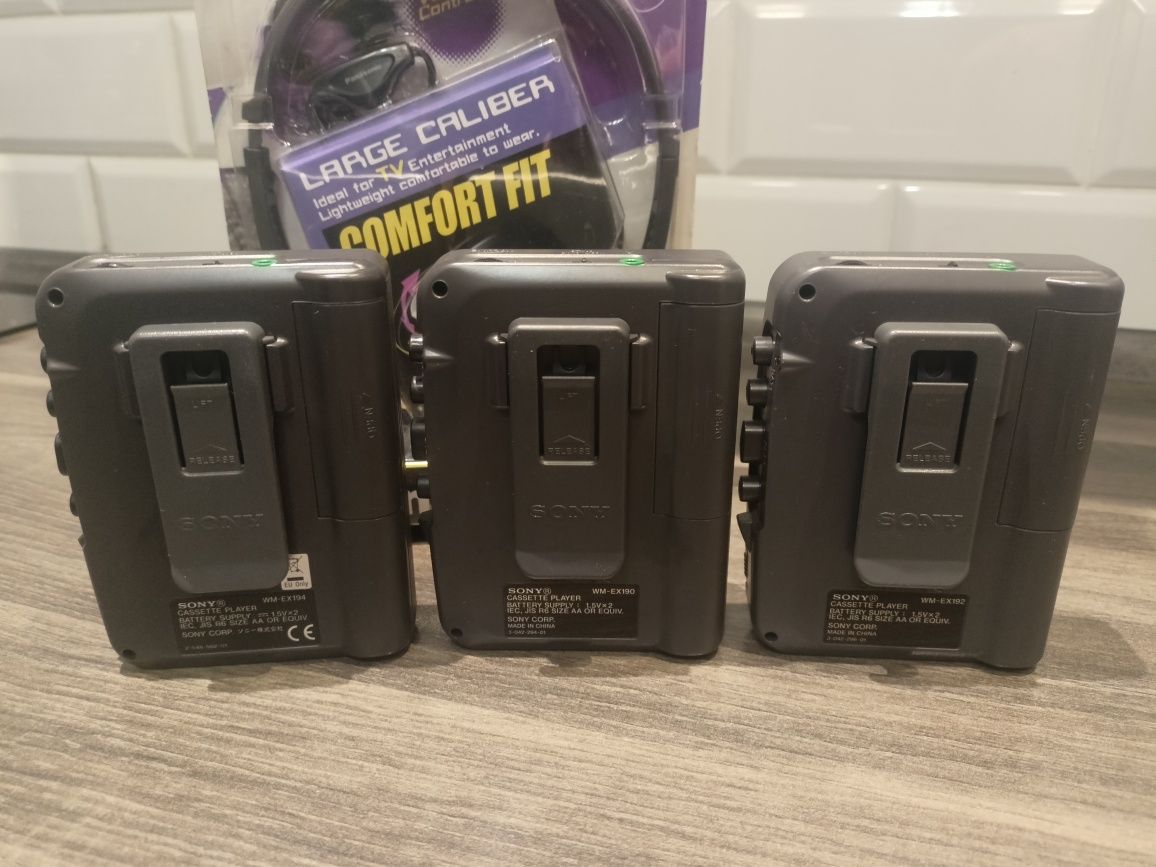 Walkman Sony WM-EX 190, WM-EX 192, WM-EX 194 + słuchawki Panasonic