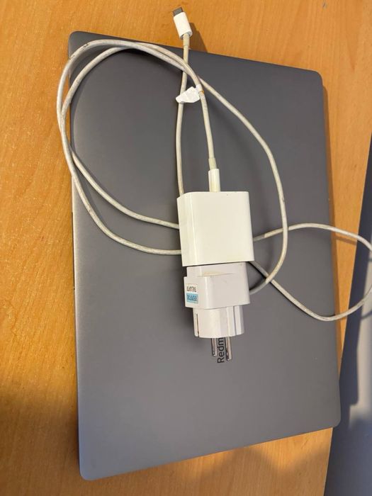 Laptor redmi xma2006bj