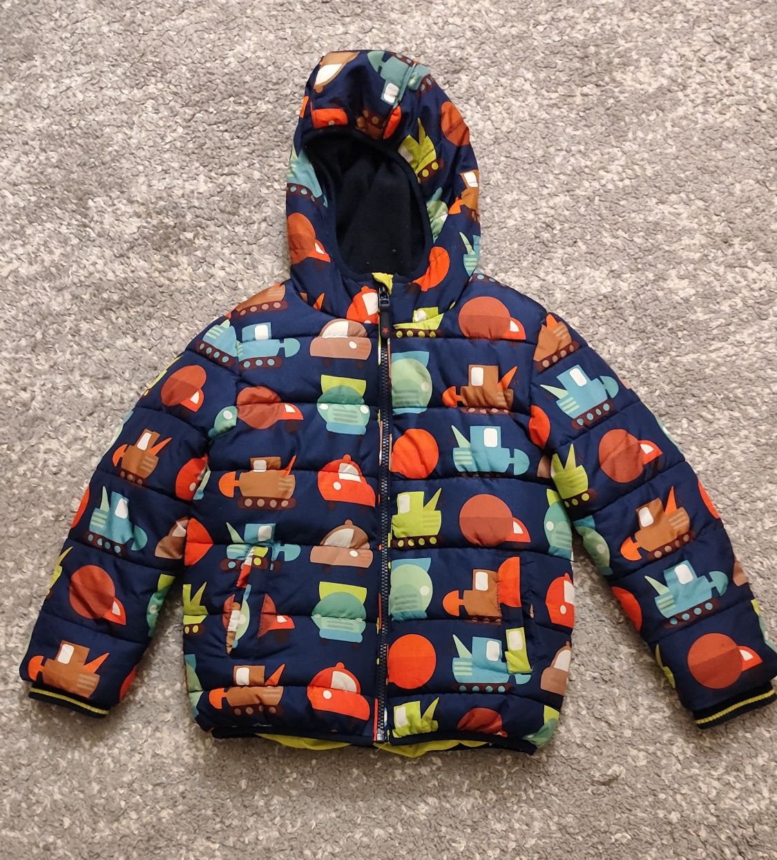 Зимова куртка на хлопчика 4-6 років