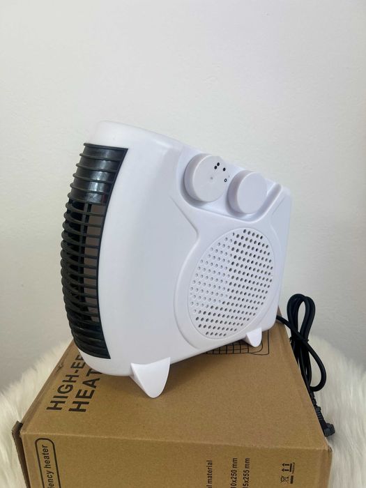 Termowentylator Przenośny Farelka Grzejnik Elektryczny Wiatrak 600W