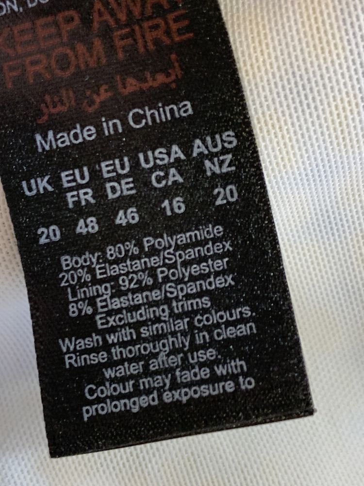 Strój kąpielowy jednoczęściowy Mantaray 46/48/UK20