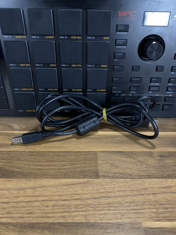 Akai MPC Studio 2