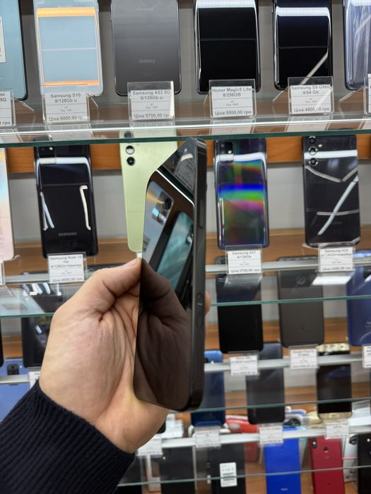 iPhone 16 Pro Max 256Gb 100 % акб