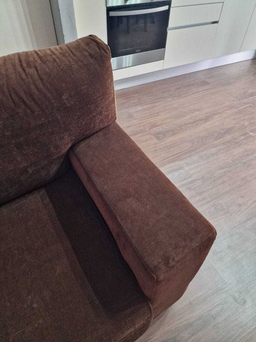 Sofá 2m Castanho