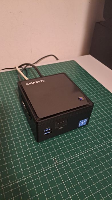 Gigabyte Brix mini PC