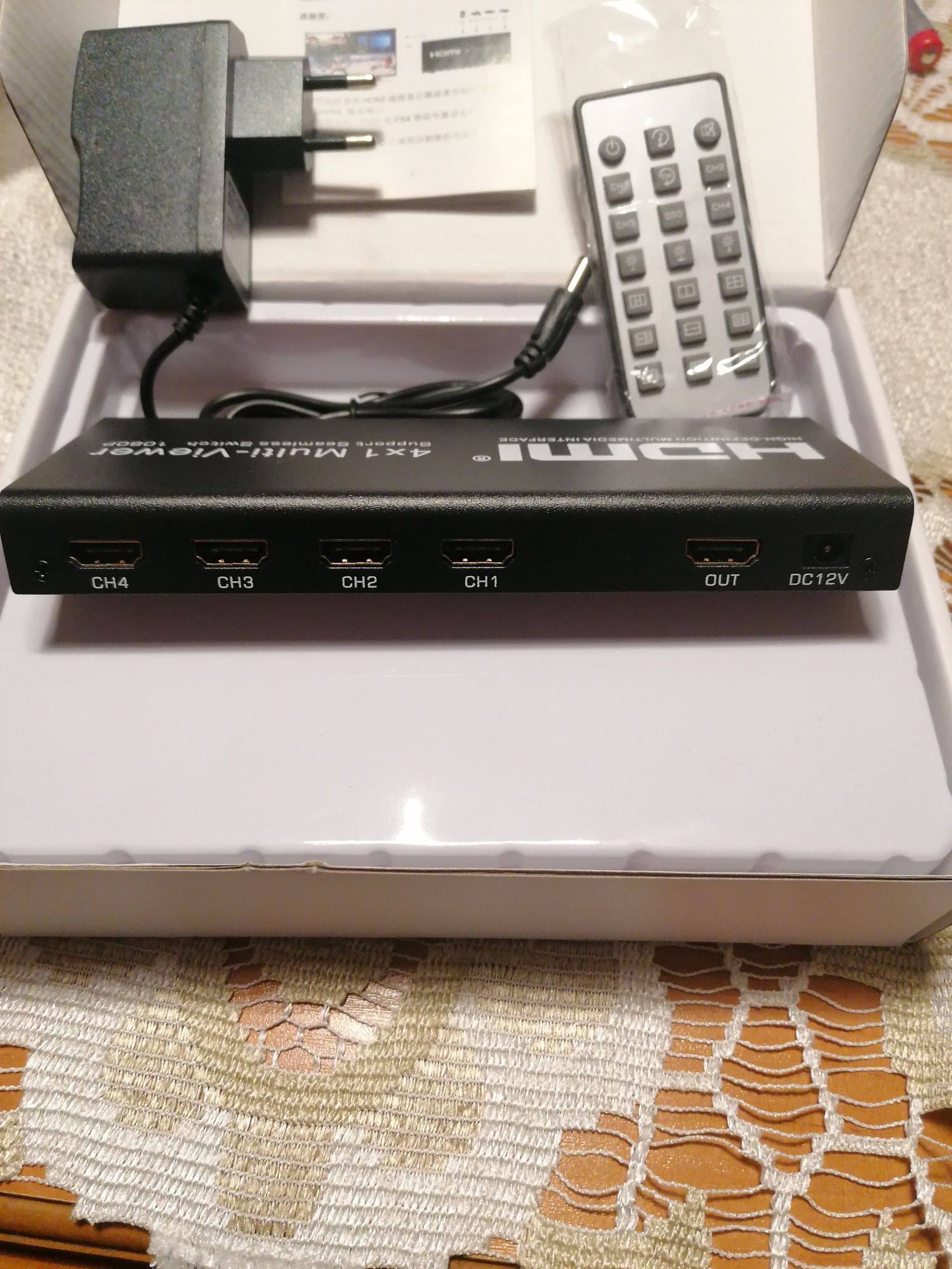 HDMI 4x1 Multi-Viewer Switch 1 Ekran z 4 Kamer