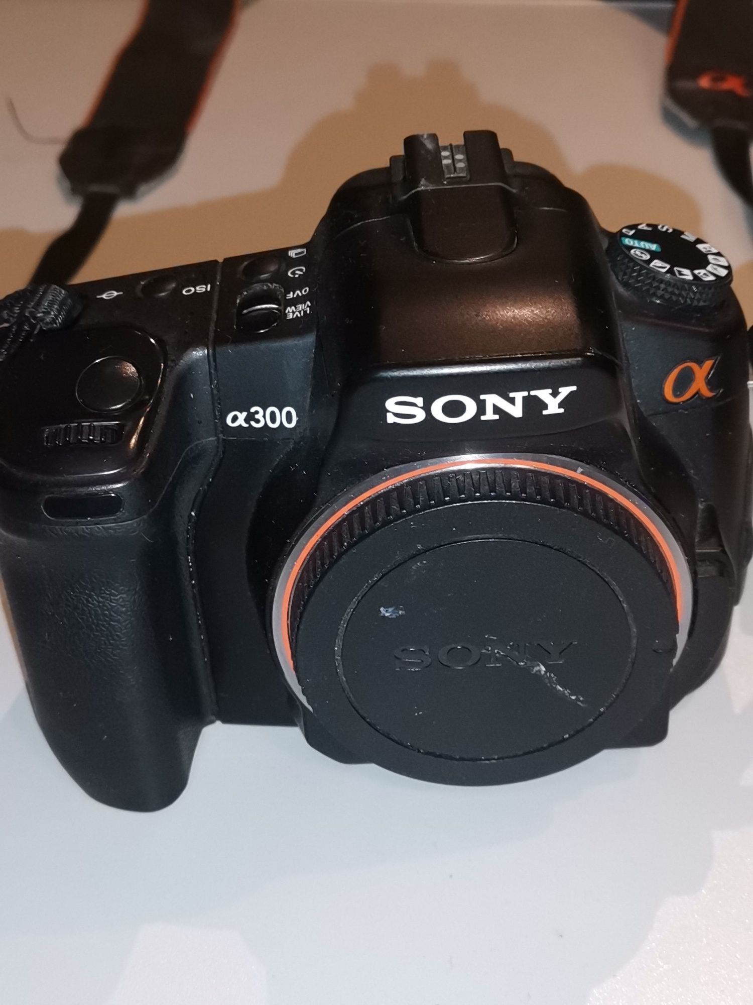 sony alfa 300 wraz z obiektywem sigma 18-200