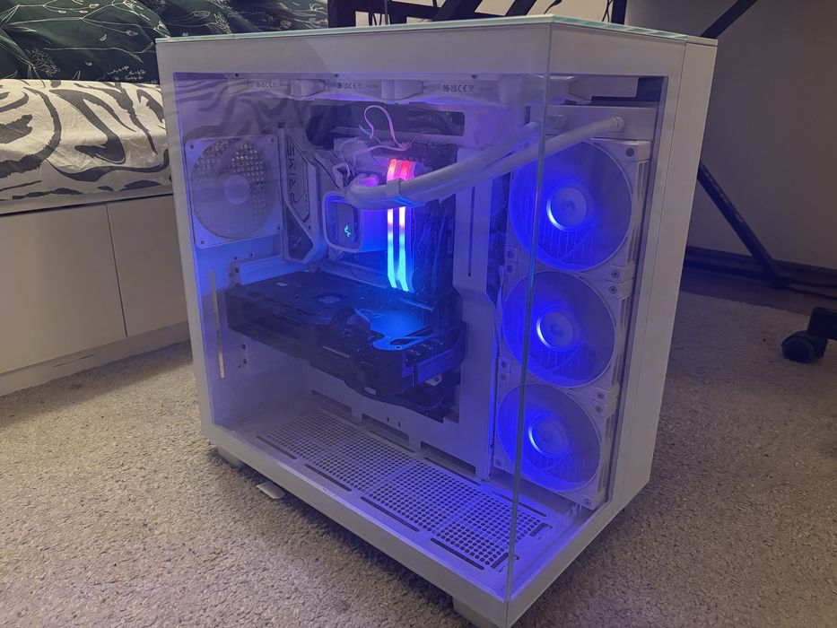 Komputer stacjonarny i9-14900k, 32GB RAM DDR5, Radeon RX 7800 xt 16GB