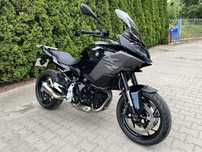 BMW F 900 XR Triple Black