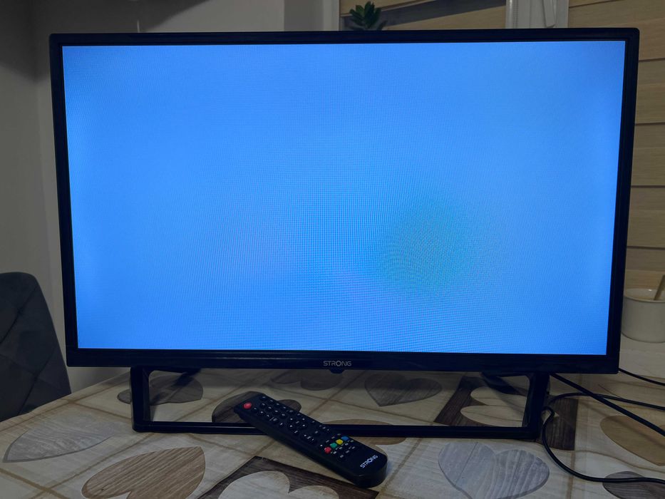 Телевізор Strong SRT 32HF2003C 2024 р.