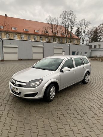 Opel Astra  kombi