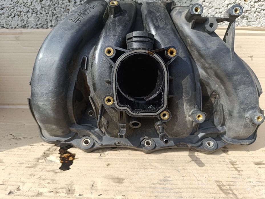 Колектор впускний z22se opel Vectra Astra Zafira