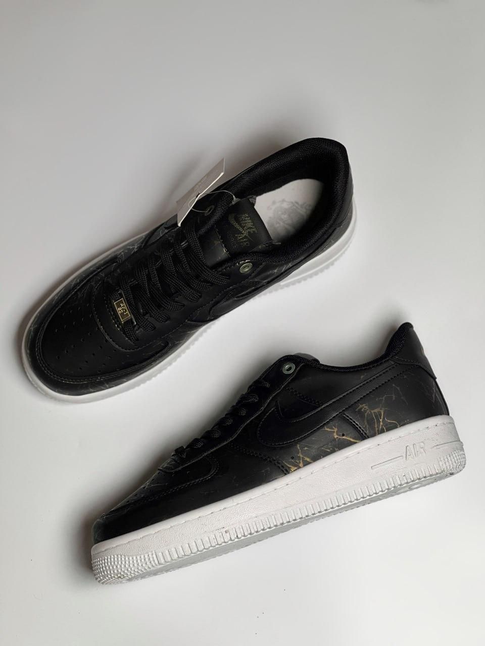 Кроссовки Nike Air Force 1 Black/White Paint Gold