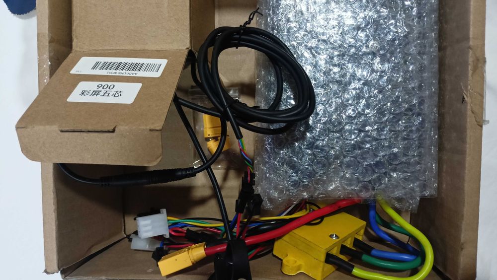 Контроллер 48v-72v80A  LCD SW900