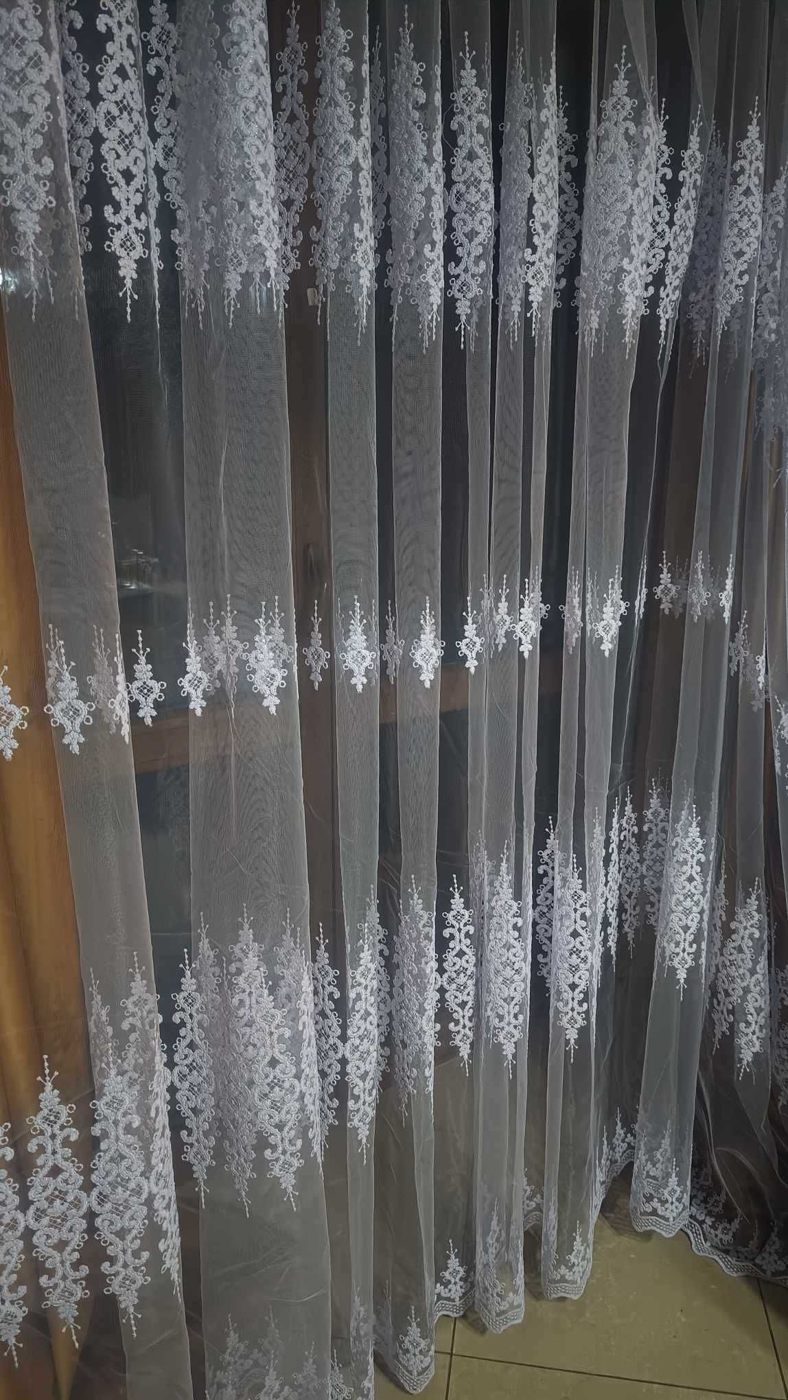 firanki z metra GŁADKA biała+6 rzędów HAFTU, wys 280 cm OBNIZKA