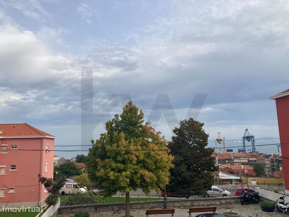 T2 com vista Rio no Beato