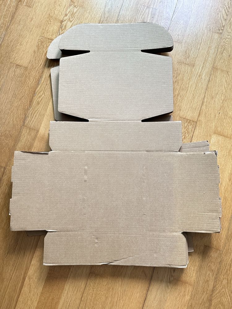 Lote 13 caixas de Papelão Pequenas
