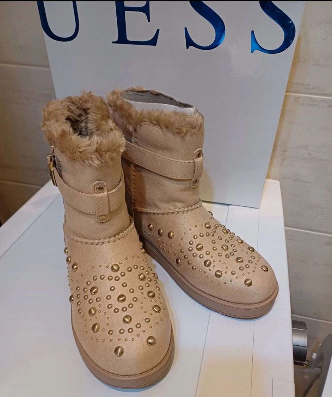 Śniegowce oryginalne Guess r36