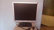 Monitor komputerowy 19 cali