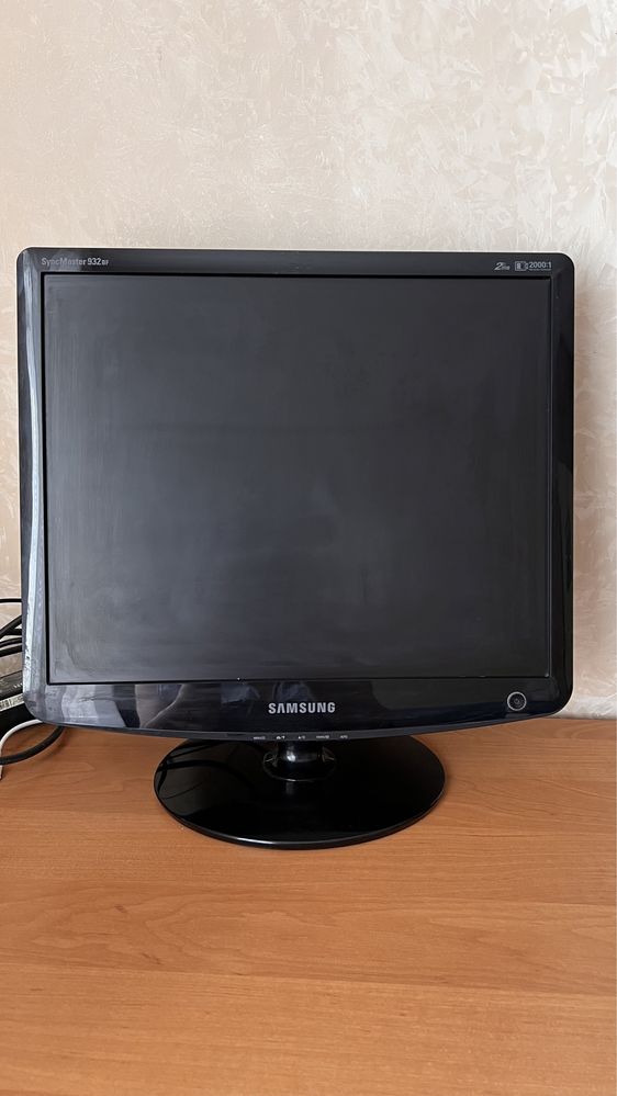 Монитор Samsung SyncMaster 932Bf 19"