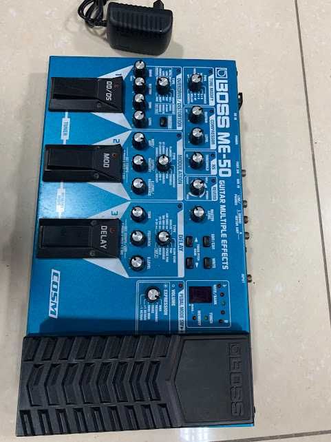 Продам процессор гитарный BOSS ME-50.Made In Taiwan. Все працює.