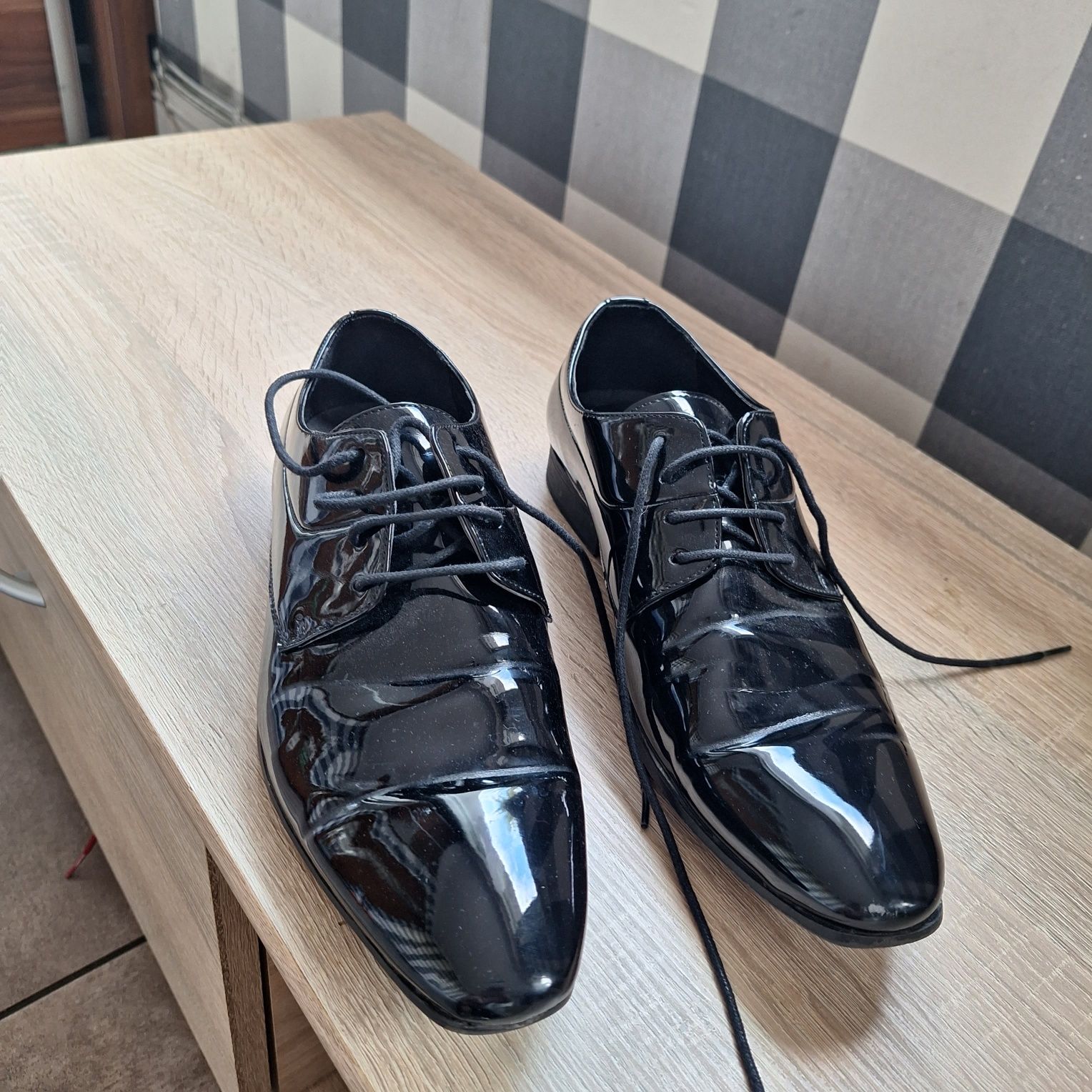 Buty męskie eleganckie roz 41