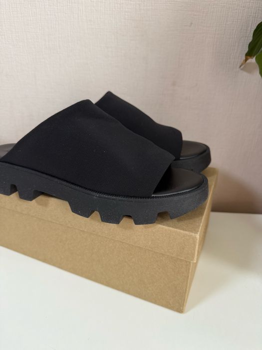 Steve Madden Сандалии Нові 40-41