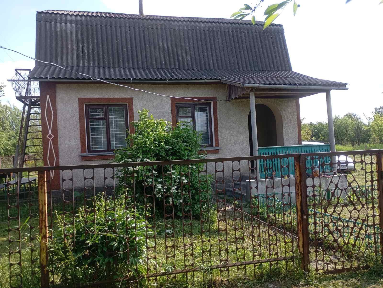 Продам дачу в м. Сквира