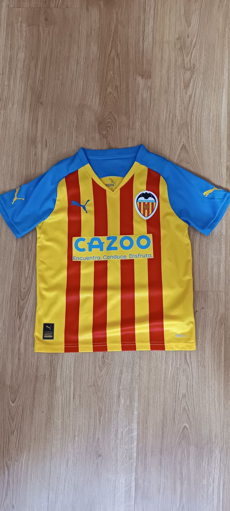 Детская футбольная форма клуба Valencia