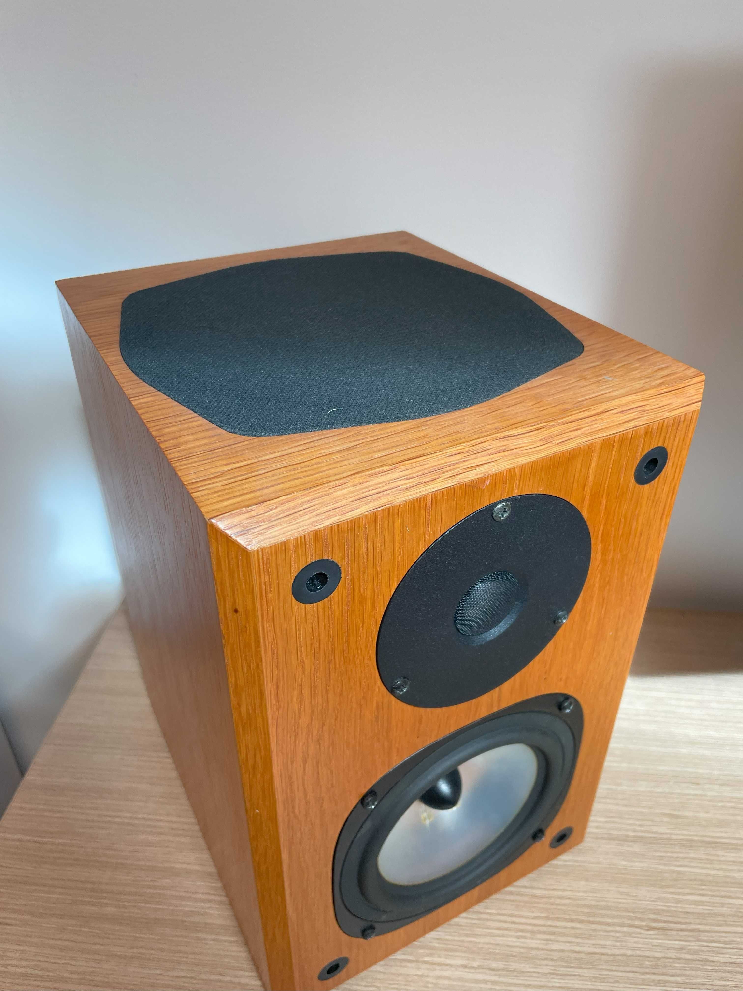 Colunas Bonsai Akustik Modelo Nimbus - SEAS 140 W