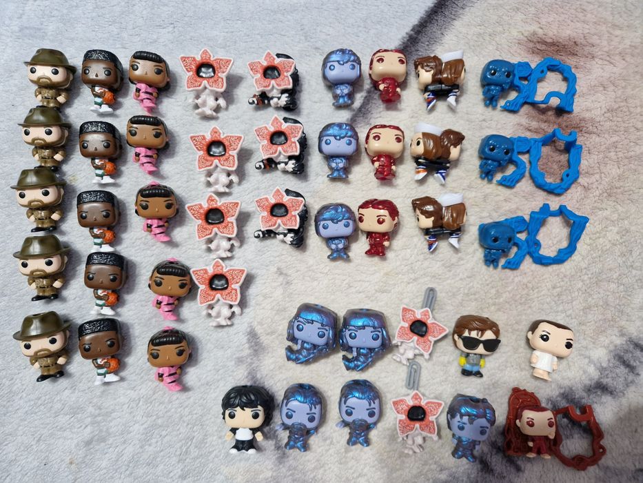 Figurki Kinder Joy Stranger Things