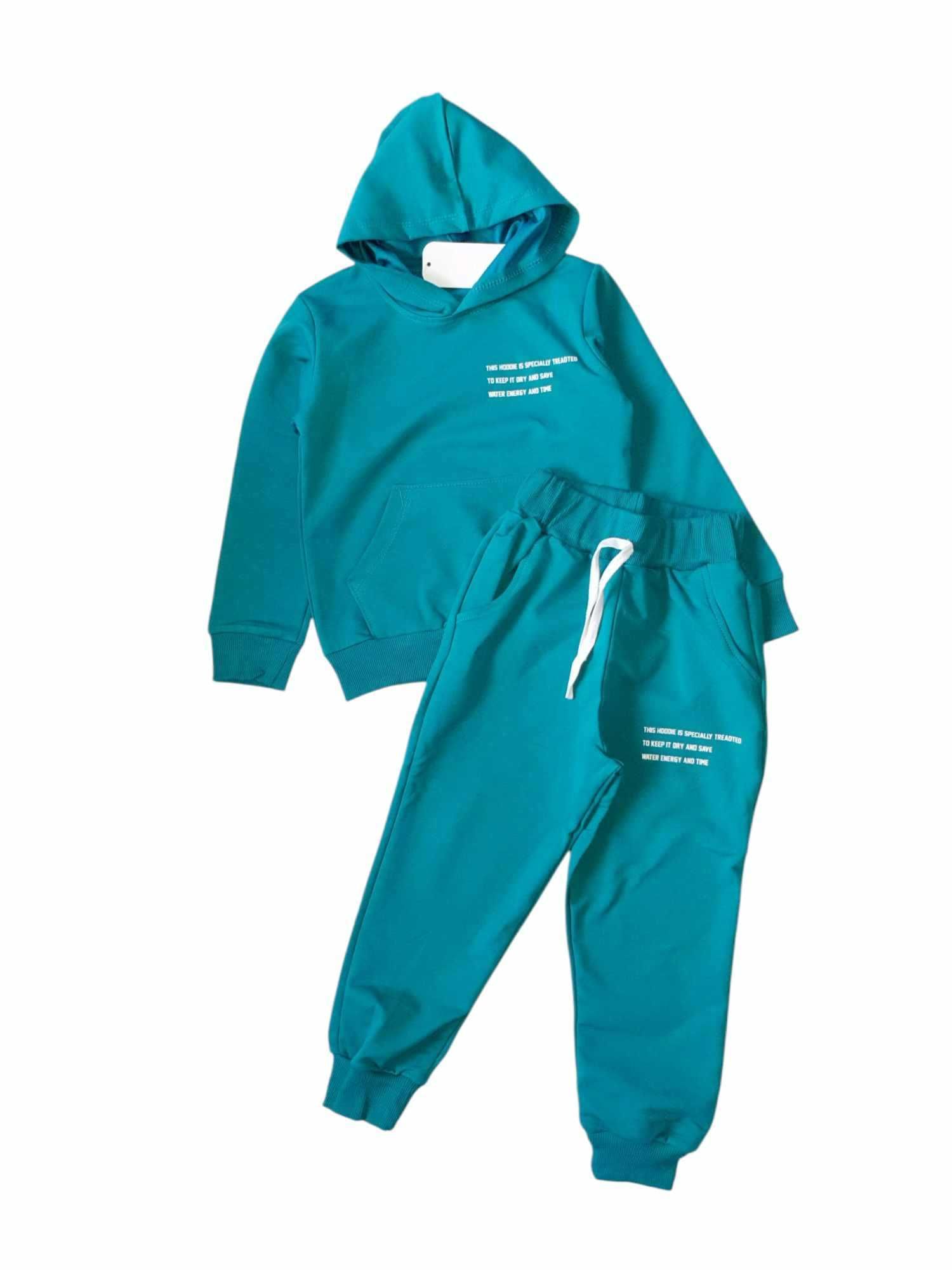 Nowy dres chłopięcy 122 cm