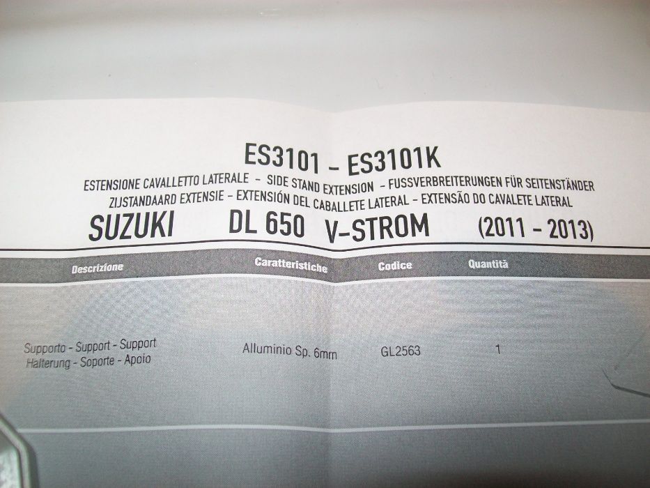 ES3101 DL650V-Strom (04>18) GIVI poszerzenie stopki SUZUKI