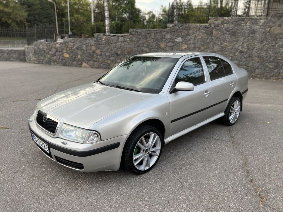 Scoda Octavia Tour 1.8 turbo